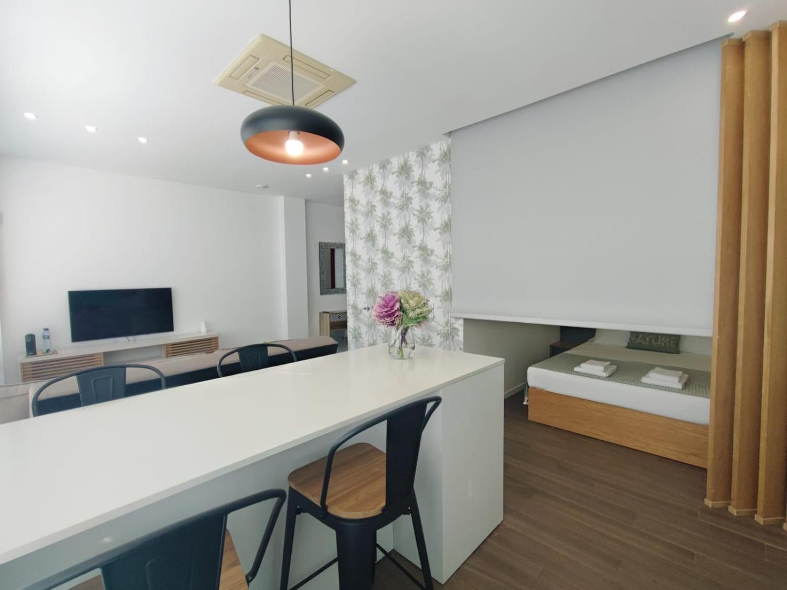 Al.fredos Apartment
